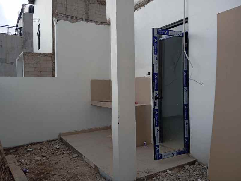 dijual rumah jl ciloa cijamil ngamprah