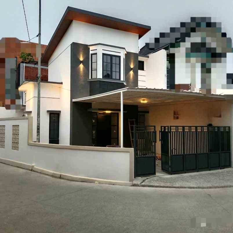 dijual rumah jl ciwastra