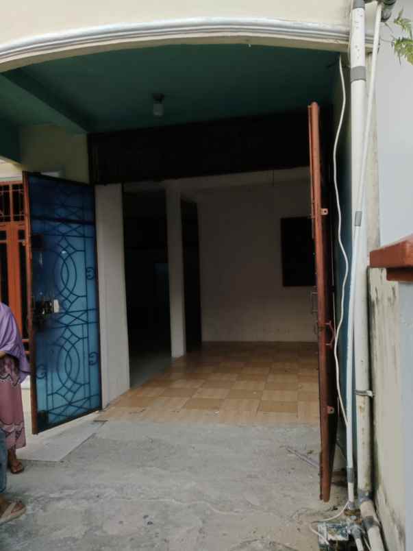 dijual rumah jl delima