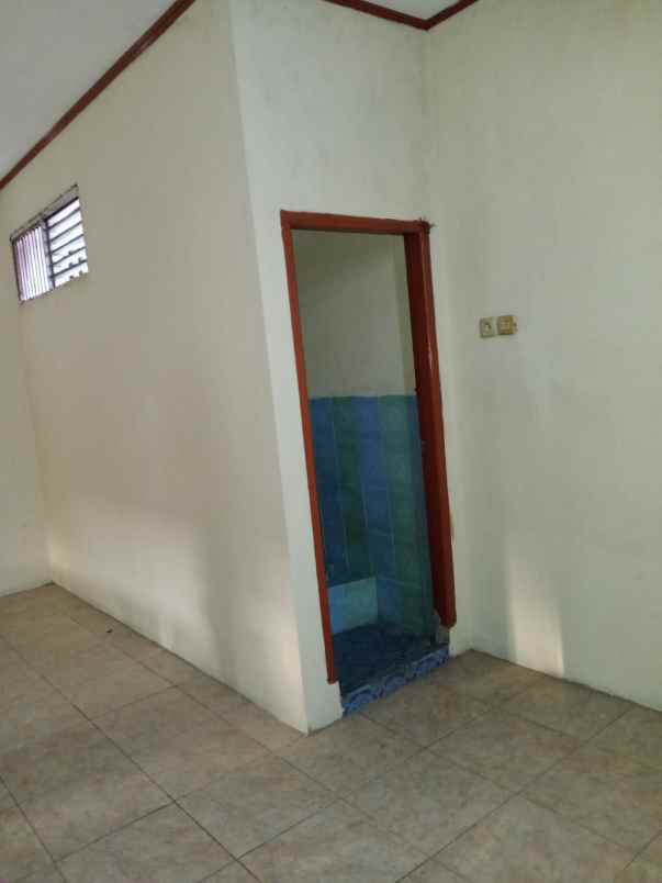 dijual rumah jl delima