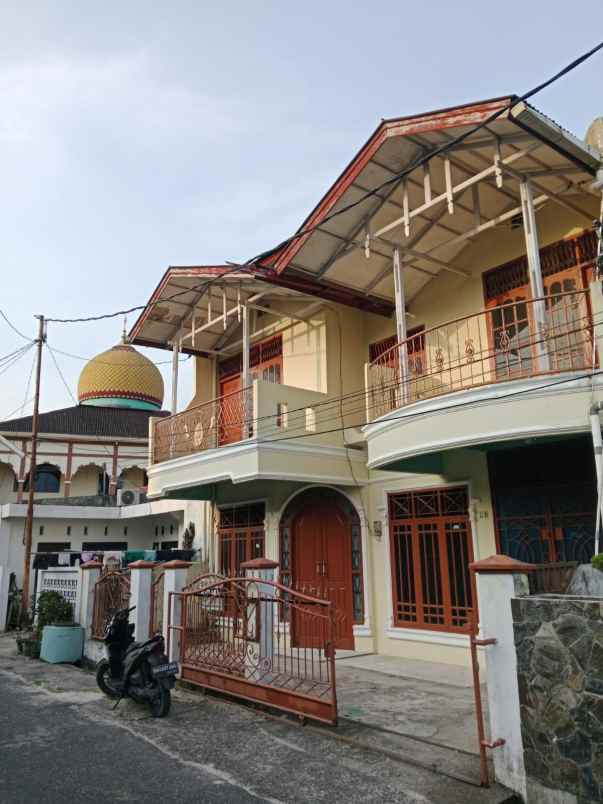 dijual rumah jl delima
