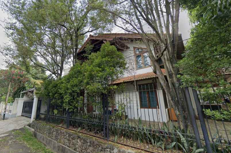 dijual rumah jl deplu adam malik cipadu