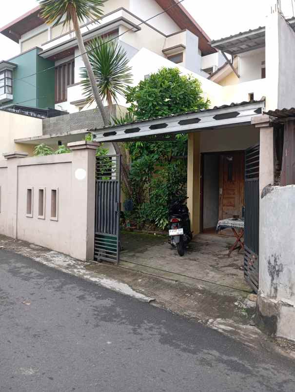 dijual rumah jl h jaya ii