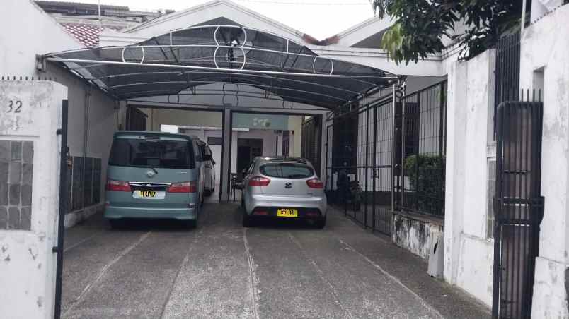 dijual rumah jl h moong kalisari pasar