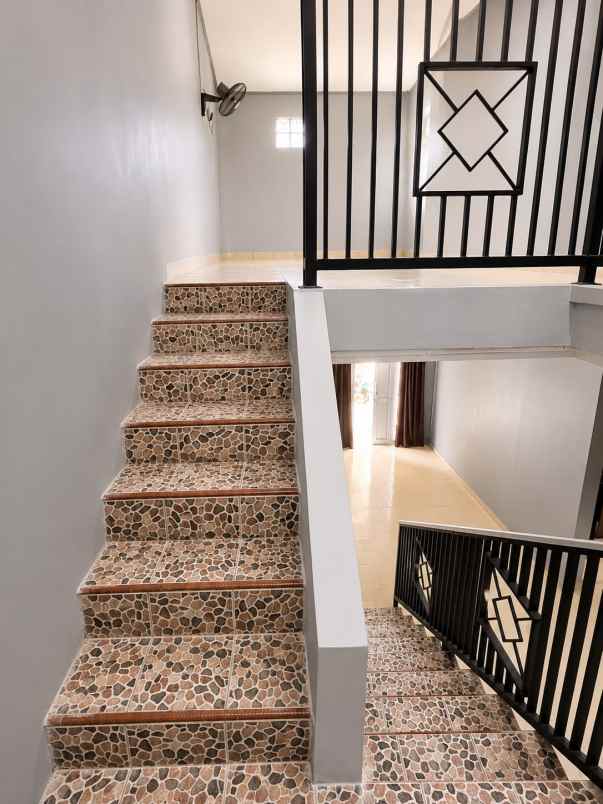 dijual rumah jl hj sulaiman rt 04 07