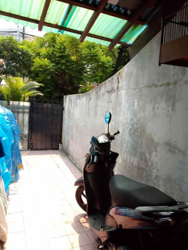 dijual rumah jl k h ramli selatan