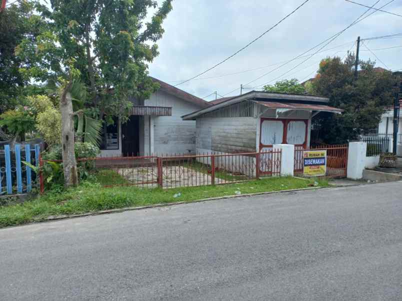 Dijual Rumah Luas Di Jl Kasuari Pematang Siantar Ag1929
