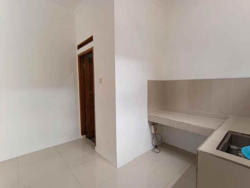 dijual rumah jl margahayu raya bandung
