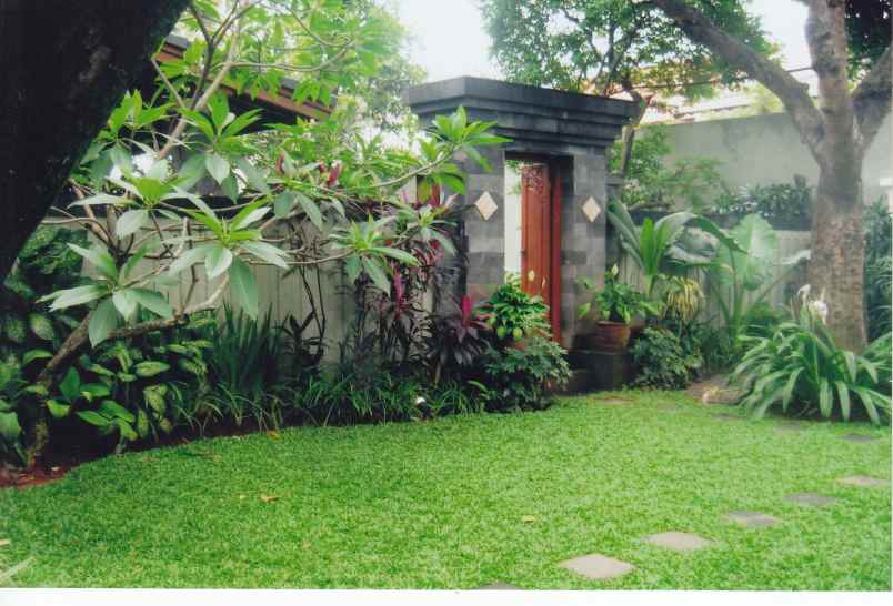 dijual rumah jl mpr 2 cilanfak barat jakarta selatan