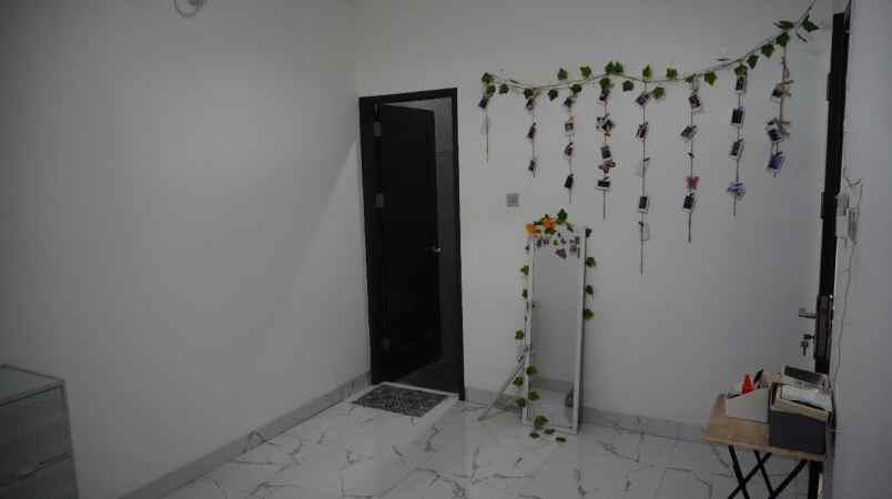 dijual rumah jl musholla al arifiyah