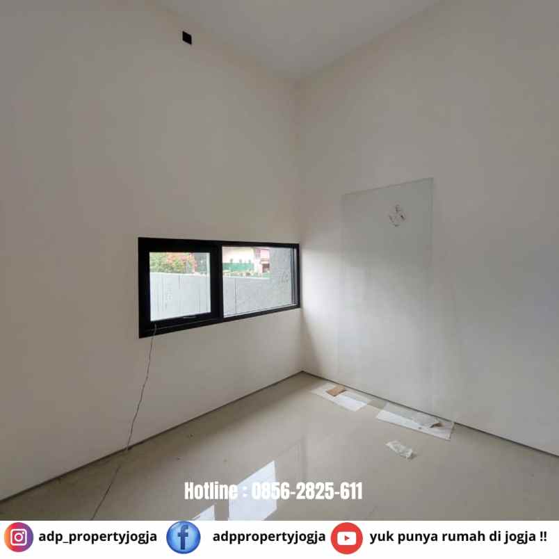 dijual rumah jl parangtritis km 10