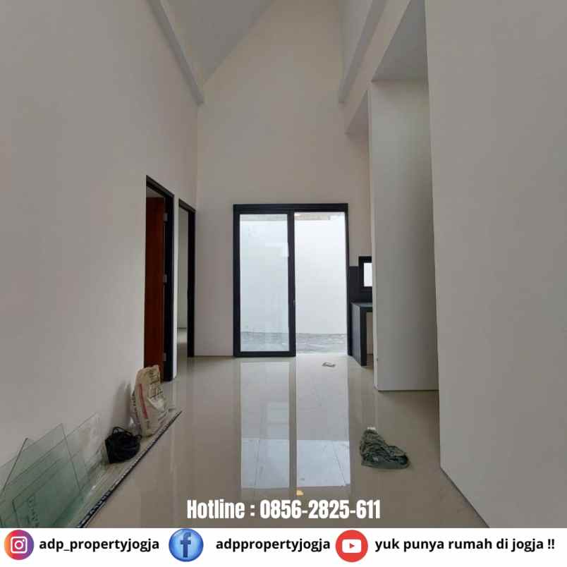 dijual rumah jl parangtritis km 10