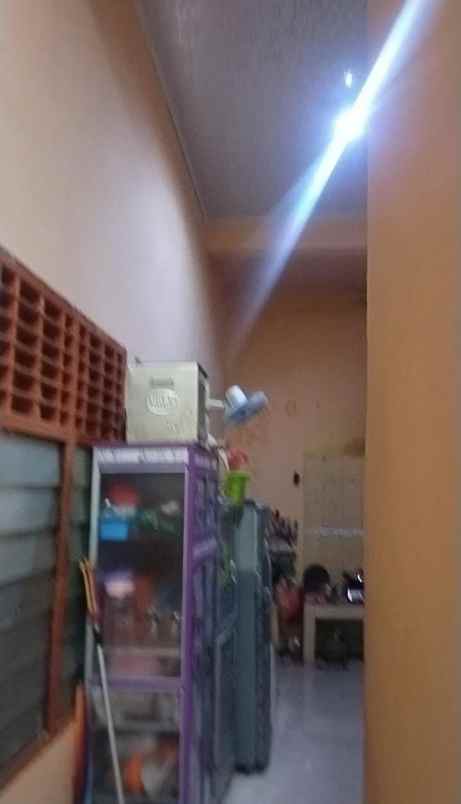 dijual rumah jl paus