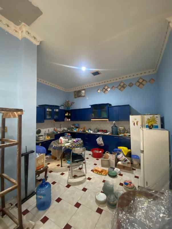 dijual rumah jl pemuda