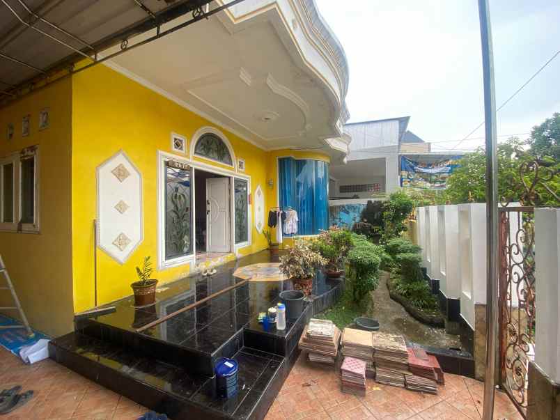 dijual rumah jl pemuda