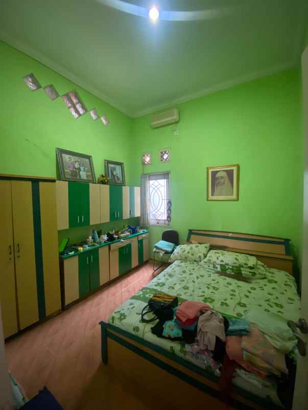dijual rumah jl pemuda