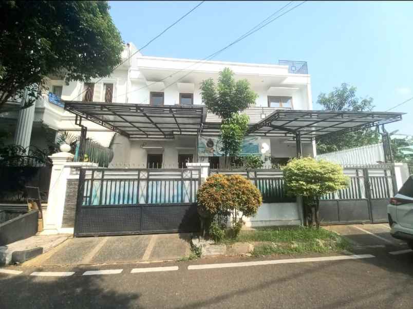 dijual rumah jl pondok kelapa duren