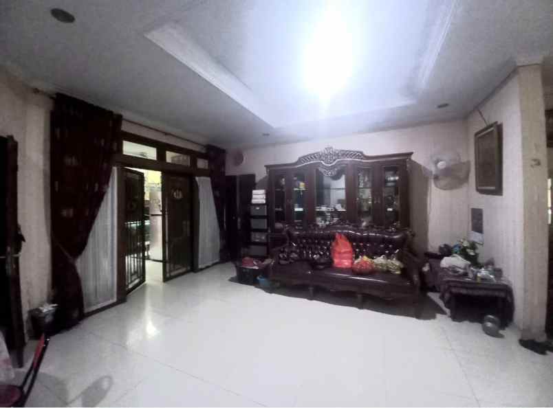 dijual rumah jl pondok kelapa duren