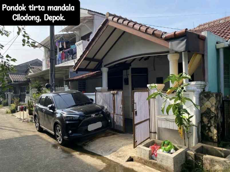 dijual rumah jl raya cilodong depok