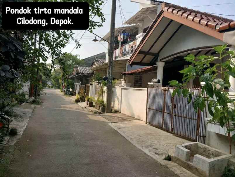 dijual rumah jl raya cilodong depok
