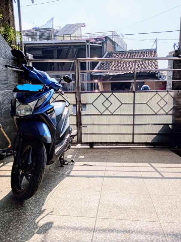dijual rumah jl sindanglaya arcamanik