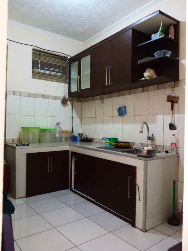 dijual rumah jl sindanglaya arcamanik