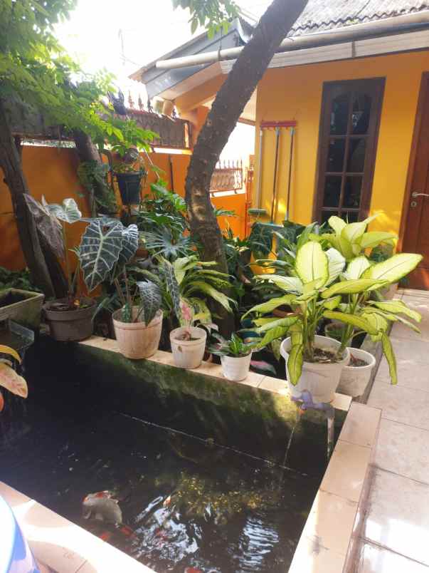 dijual rumah jl swadaya 12 rt14 rw 07