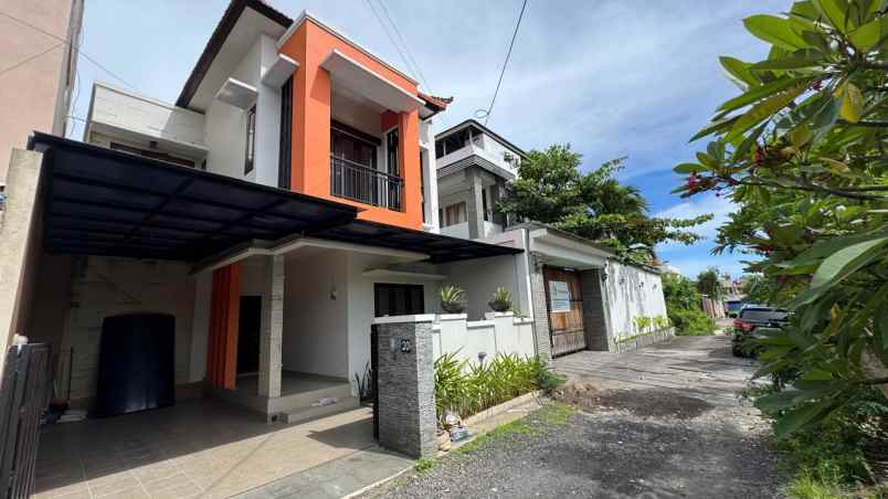 dijual rumah jl tukad badung renon denpasar bali