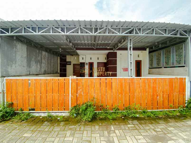 dijual rumah joho prambanan klaten jawa
