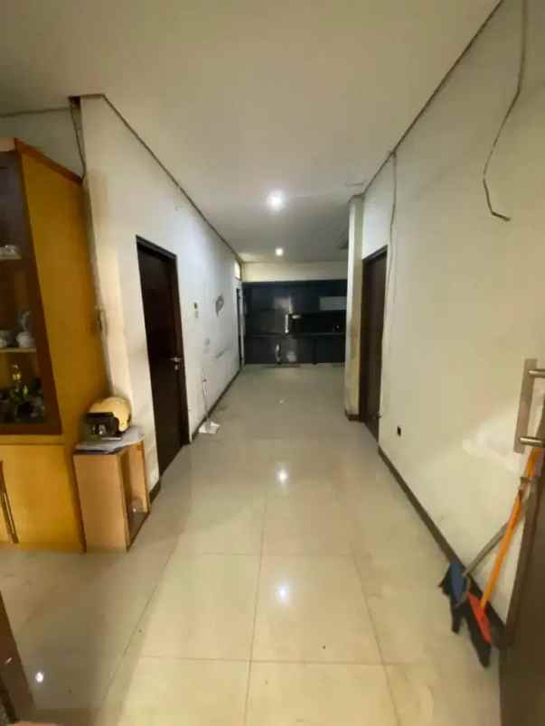dijual rumah jurangmangu timur