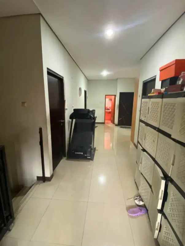 dijual rumah jurangmangu timur