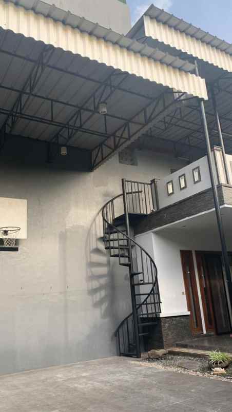 dijual rumah kalideres