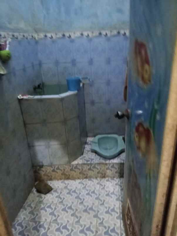 dijual rumah kalilom