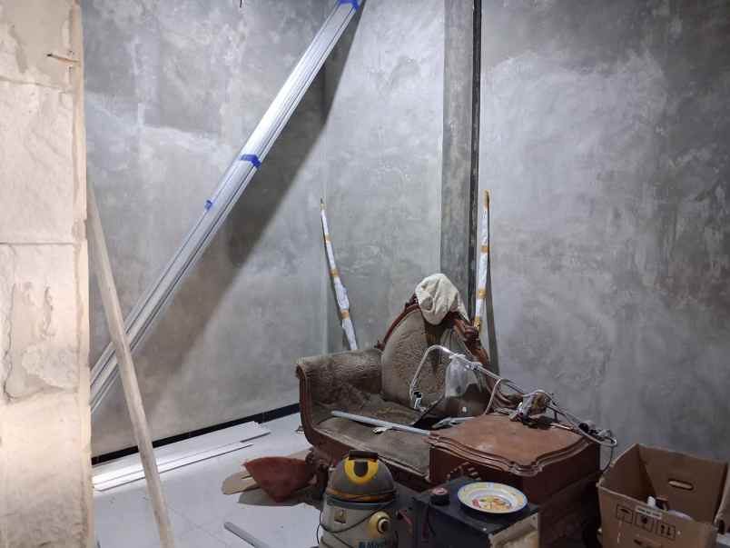 dijual rumah karangrejo