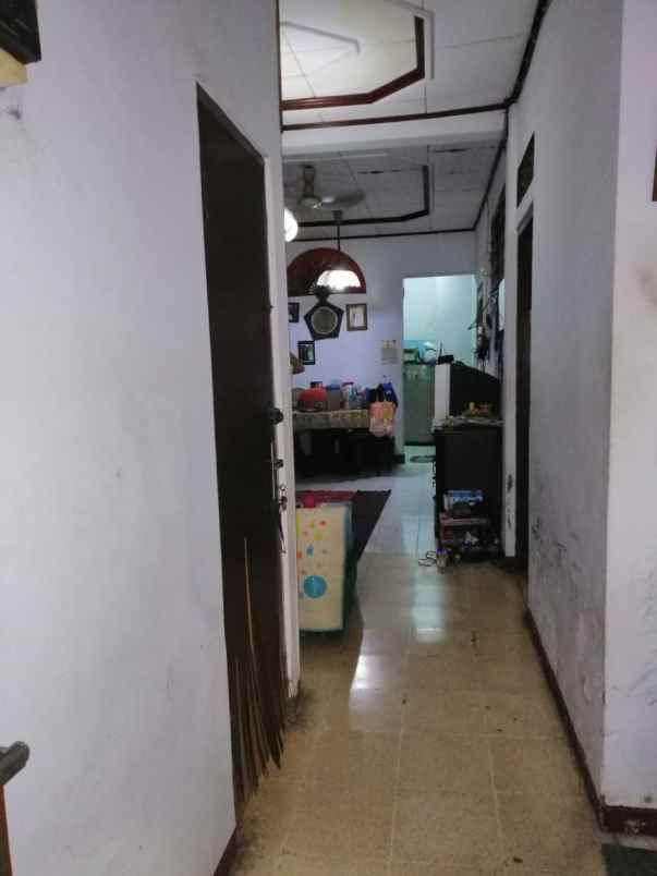 dijual rumah kartini sawah besar