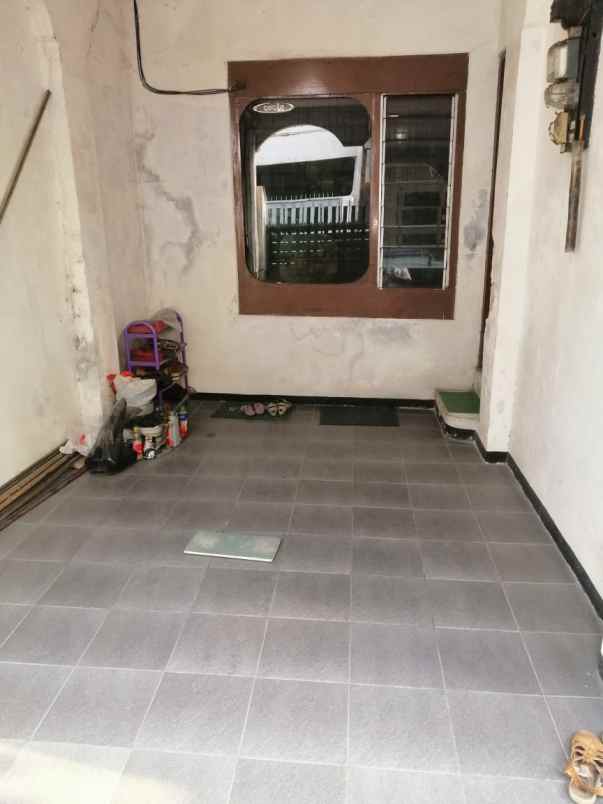 dijual rumah kartini sawah besar