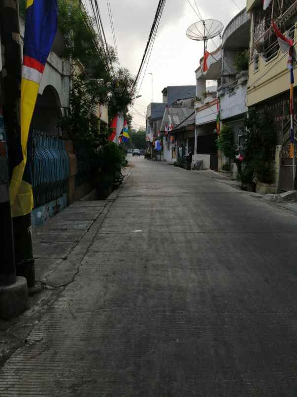 dijual rumah kartini sawah besar