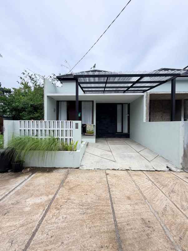 dijual rumah kasihan