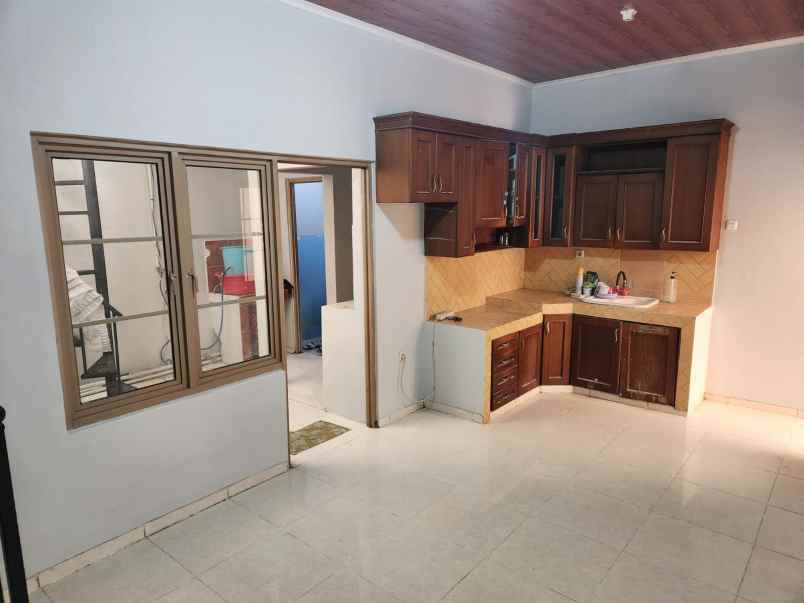 dijual rumah kavling dki meruya selatan