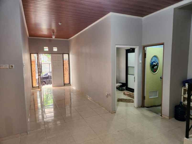 dijual rumah kavling dki meruya selatan