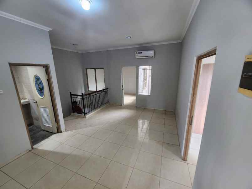 dijual rumah kavling dki meruya selatan