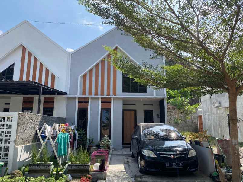 dijual rumah kebitan nangsri