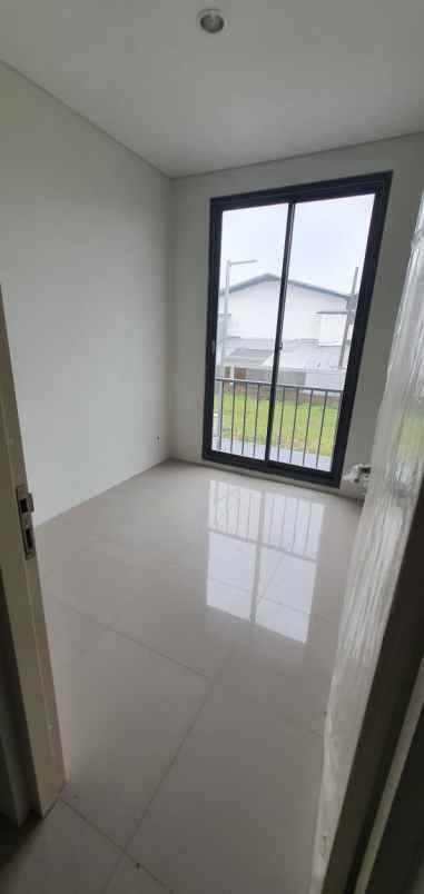 dijual rumah kedung baruk rungkut surabaya