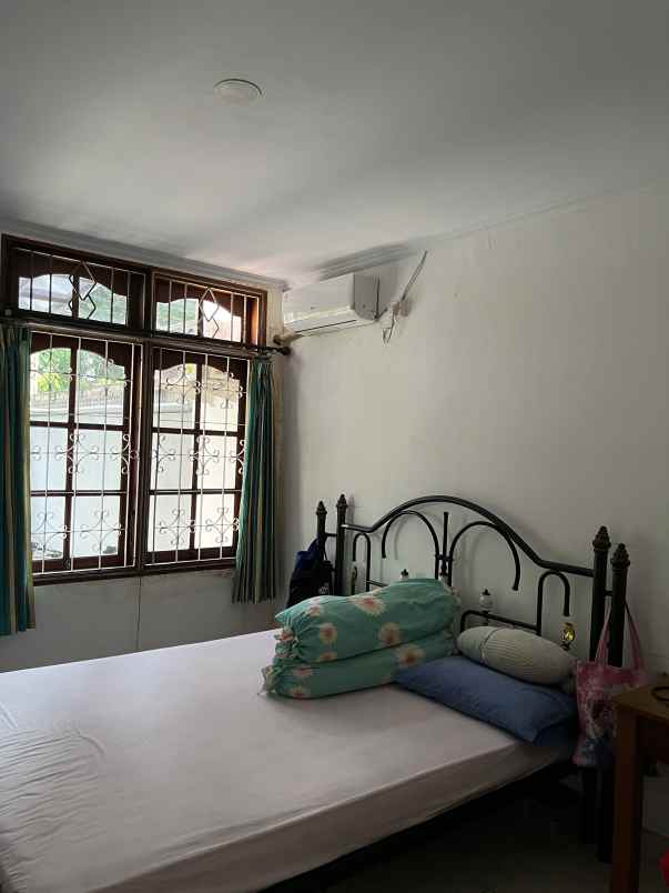 dijual rumah kelapa gading