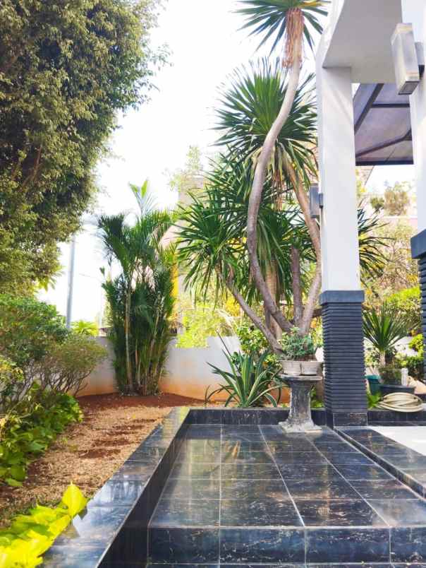 dijual rumah kelapa gading