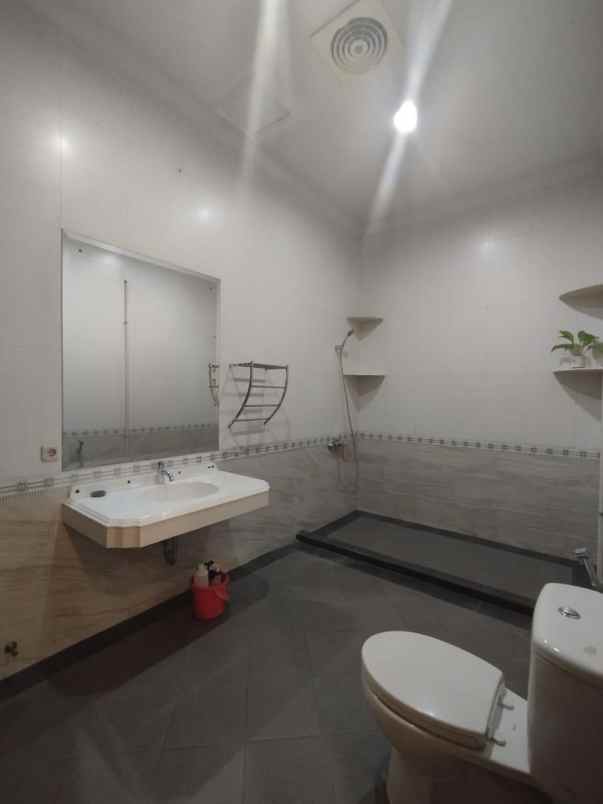 dijual rumah kelapa gading