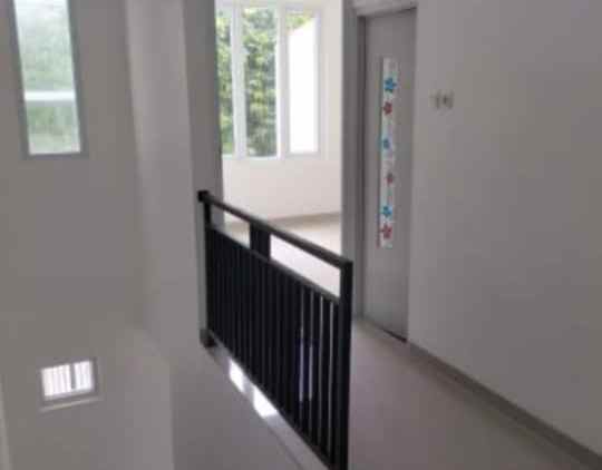 dijual rumah kelapa gading