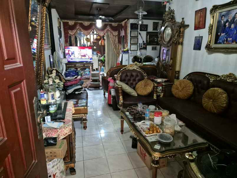 dijual rumah kelapa gading