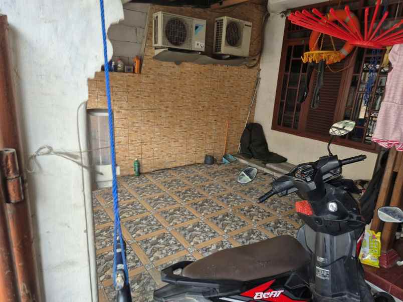dijual rumah kelapa gading