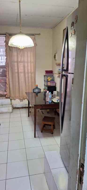 dijual rumah kelapa nias kelapa gading